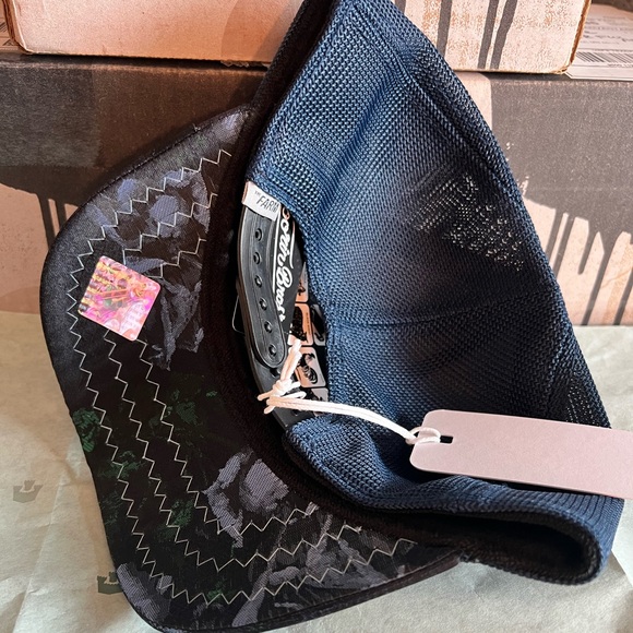 Goorin Bros Trucker Hat Social Butterfly Animal Farm - Picture 5 of 6